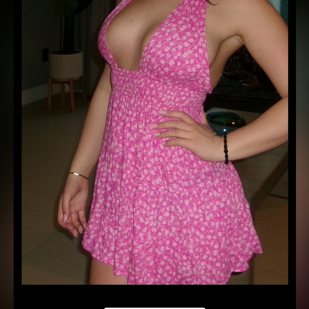 Gorg pink floral dress💗💗🎀